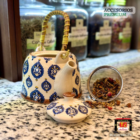 Tetera de Cerámica con Infusor – Diseño Azul